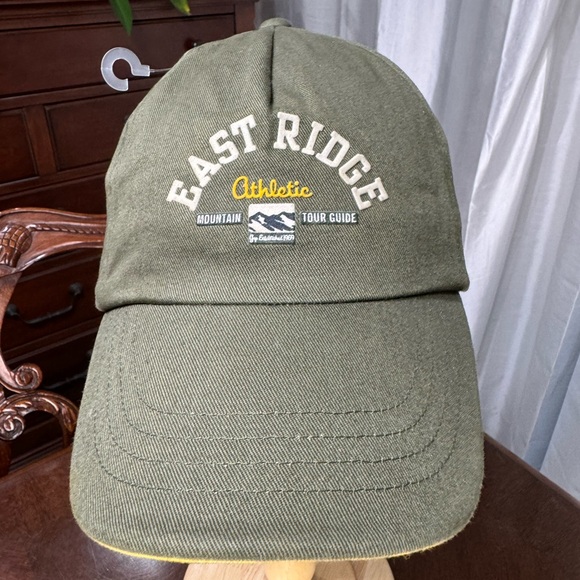 GAP Olive Green Cap - Picture 1 of 6